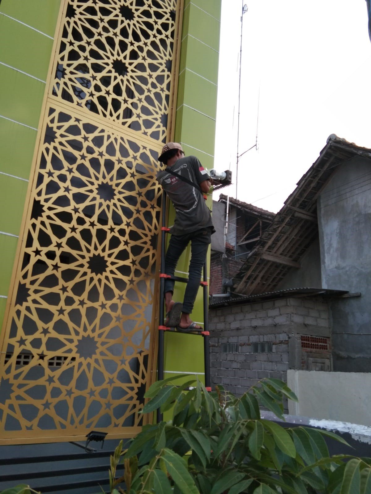 Yayasan Hasanuddin Pare Kediri Jawa Timur - Proyek CV. Medinta Inti Kreasi